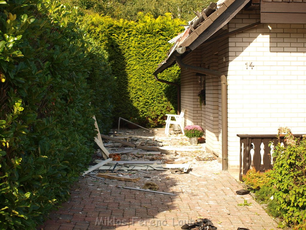 Haus explodiert Bergneustadt Pernze P026.JPG